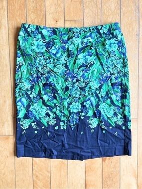 Talbots Summer Blue & Green Floral Pencil Skirt Size 12